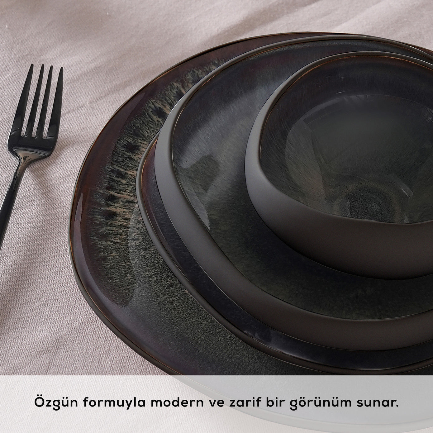 طبق تقديم جالاكتيك أسود 27 سم – تصميم فاخر