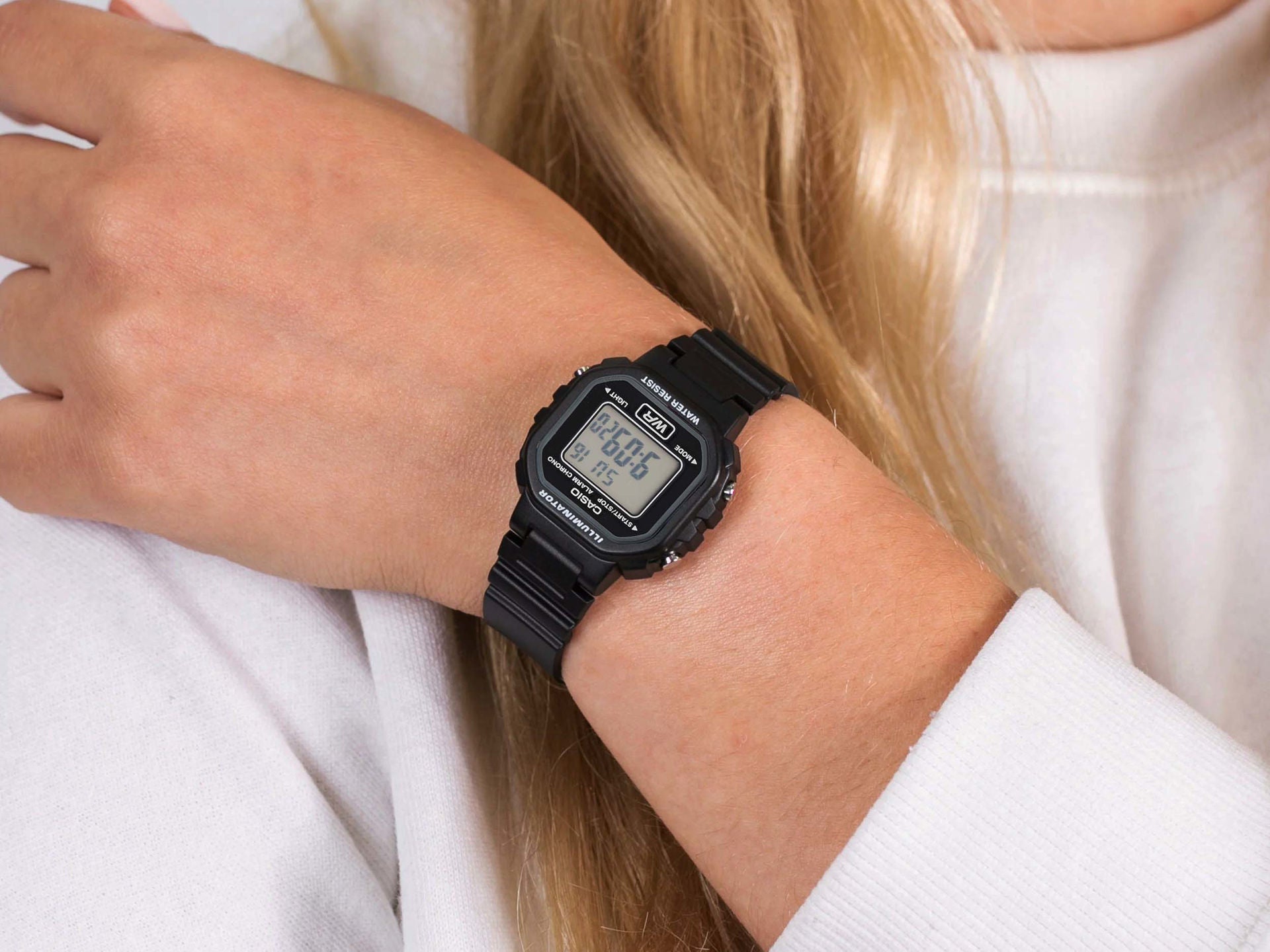 Casio Women's Classic LA20WH-1A Resin Quartz Watch