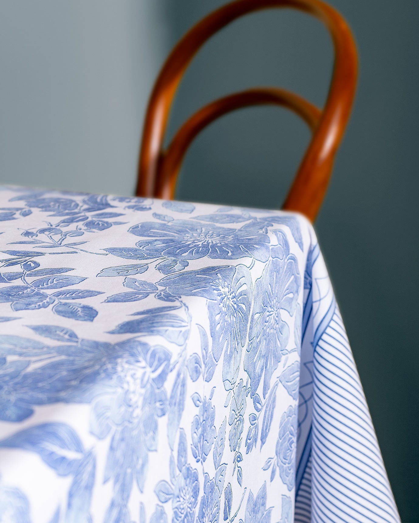 Nawelle Table Cloth - Madame Coco JO