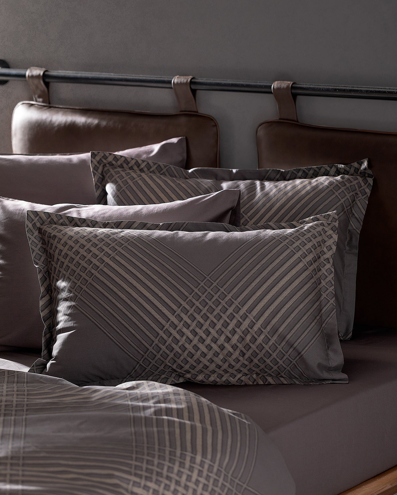 Alcon King Size Luxury Satin Duvet Cover Set - Madame Coco JO