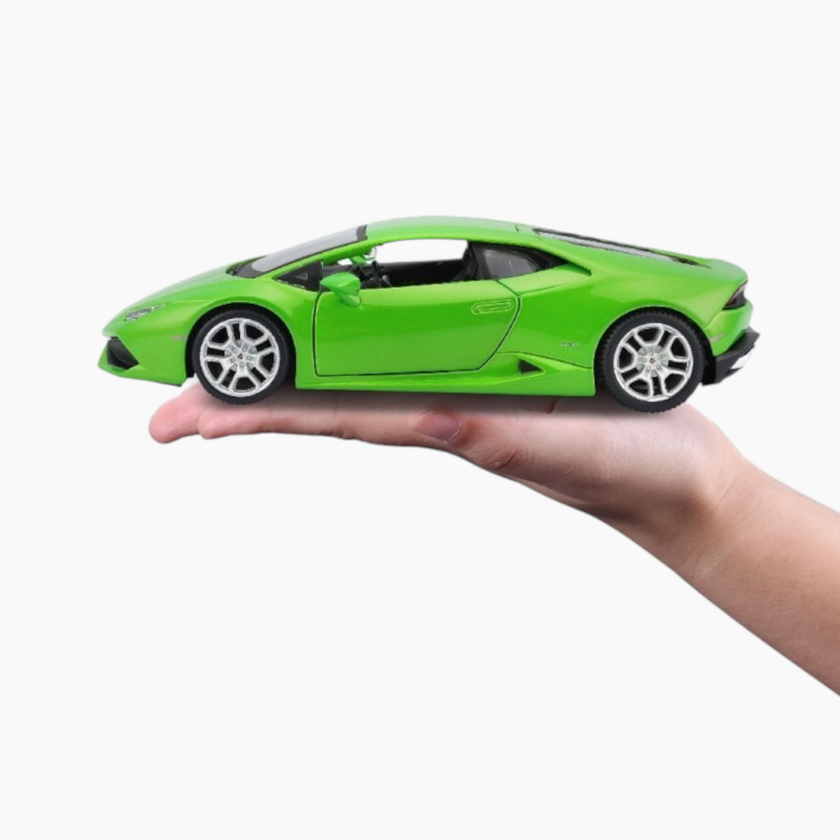 Maisto Lamborghini Huracán LP 610-4 Die-Cast Model Car – 1:24 Scale