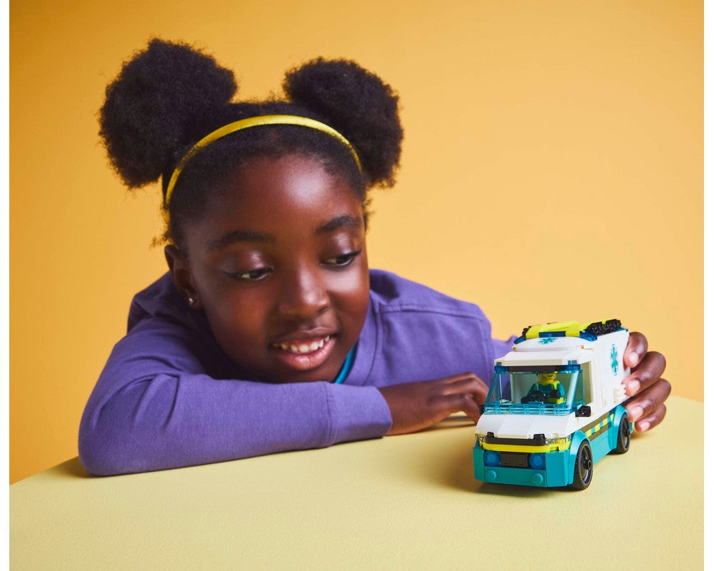 LEGO سيتي – سيارة إسعاف الطوارئ 60451-1