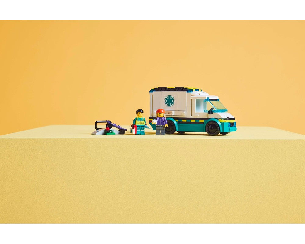 LEGO سيتي – سيارة إسعاف الطوارئ 60451-1