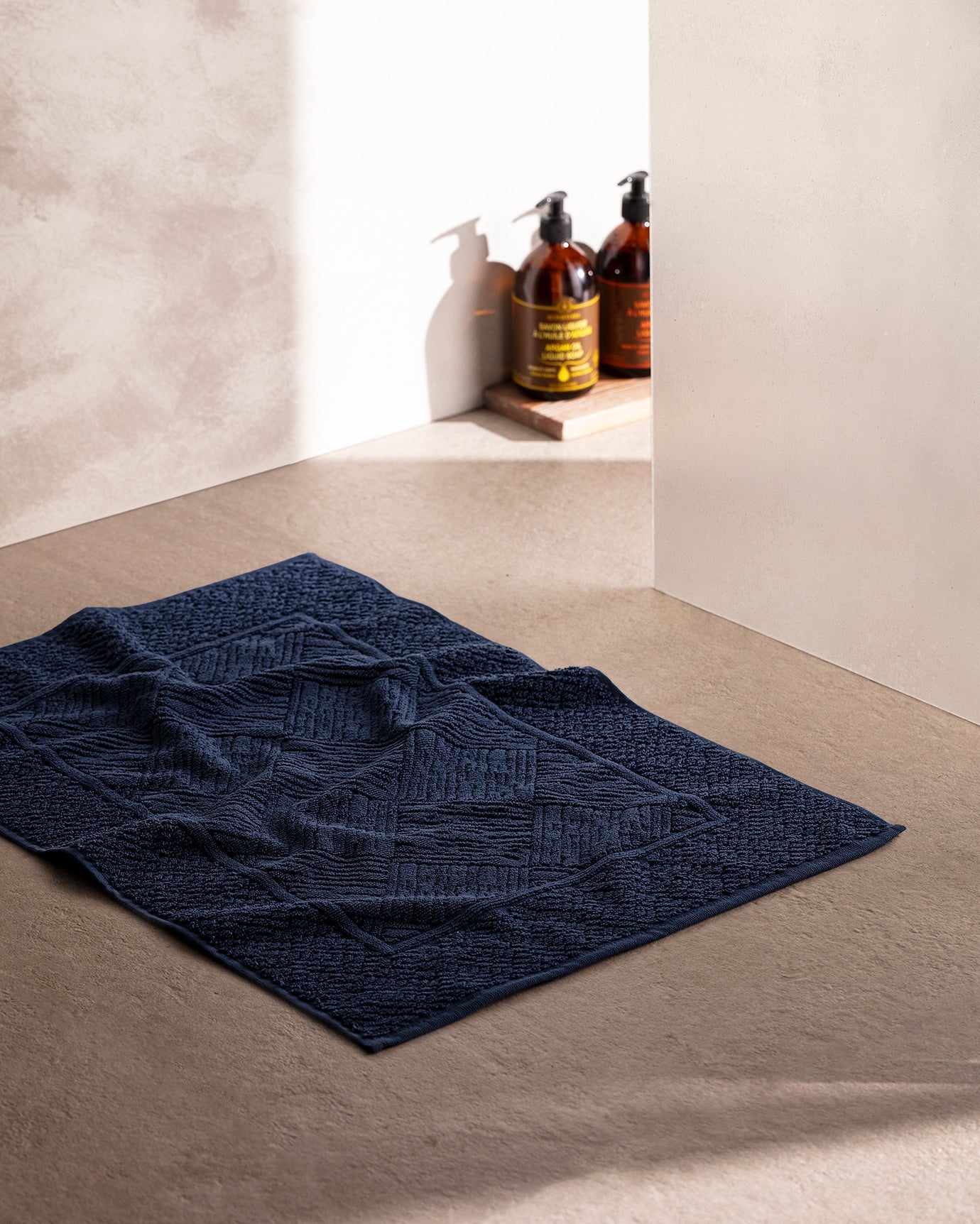 Sylvie Foot Towel - Madame Coco JO