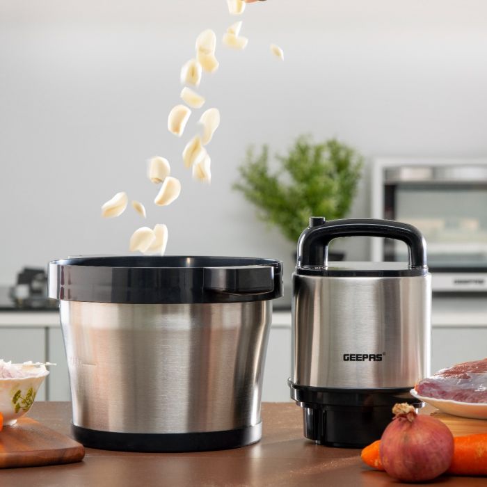 Geepas Multi-Chopper Powerful Performance and Large Capacity