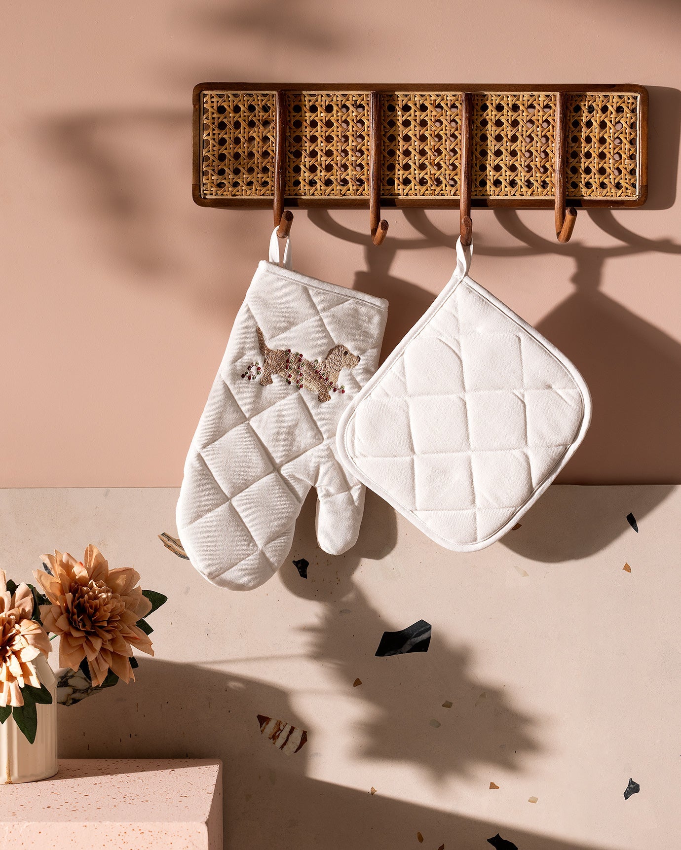 Bully 2-piece Kitchen Glove Set - Madame Coco JO