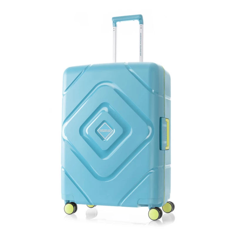 حقيبة سفر Trigard 66 سم من American Tourister - متينة وعملية