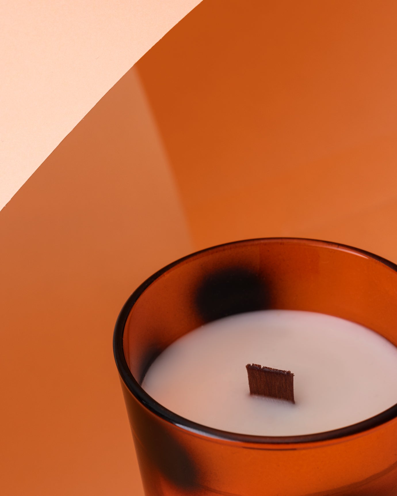 Répertoire Scented Glass Candle 230 G - Madame Coco JO