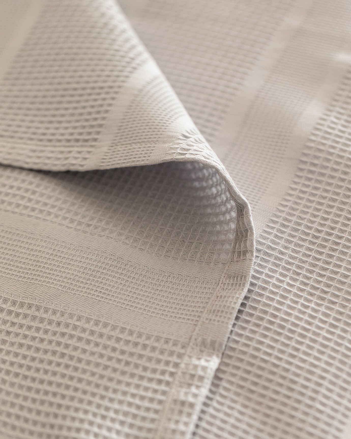 Mathilda Ecocell Plain King Size Pique - Madame Coco JO