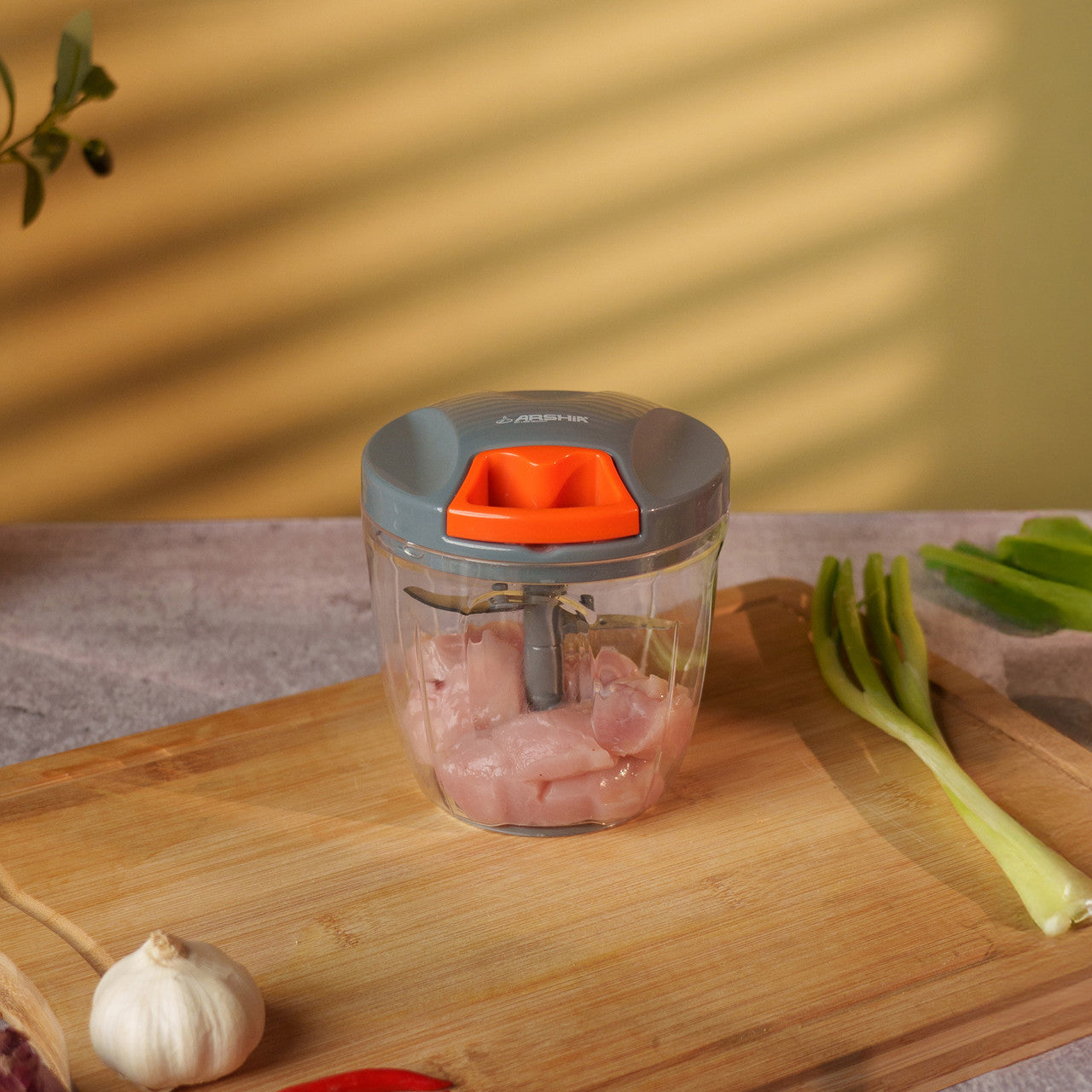 Arshia Manual Food Chopper – 900ml with 5 Stainless Steel Blades, Safe Lock & Mixing Spatula