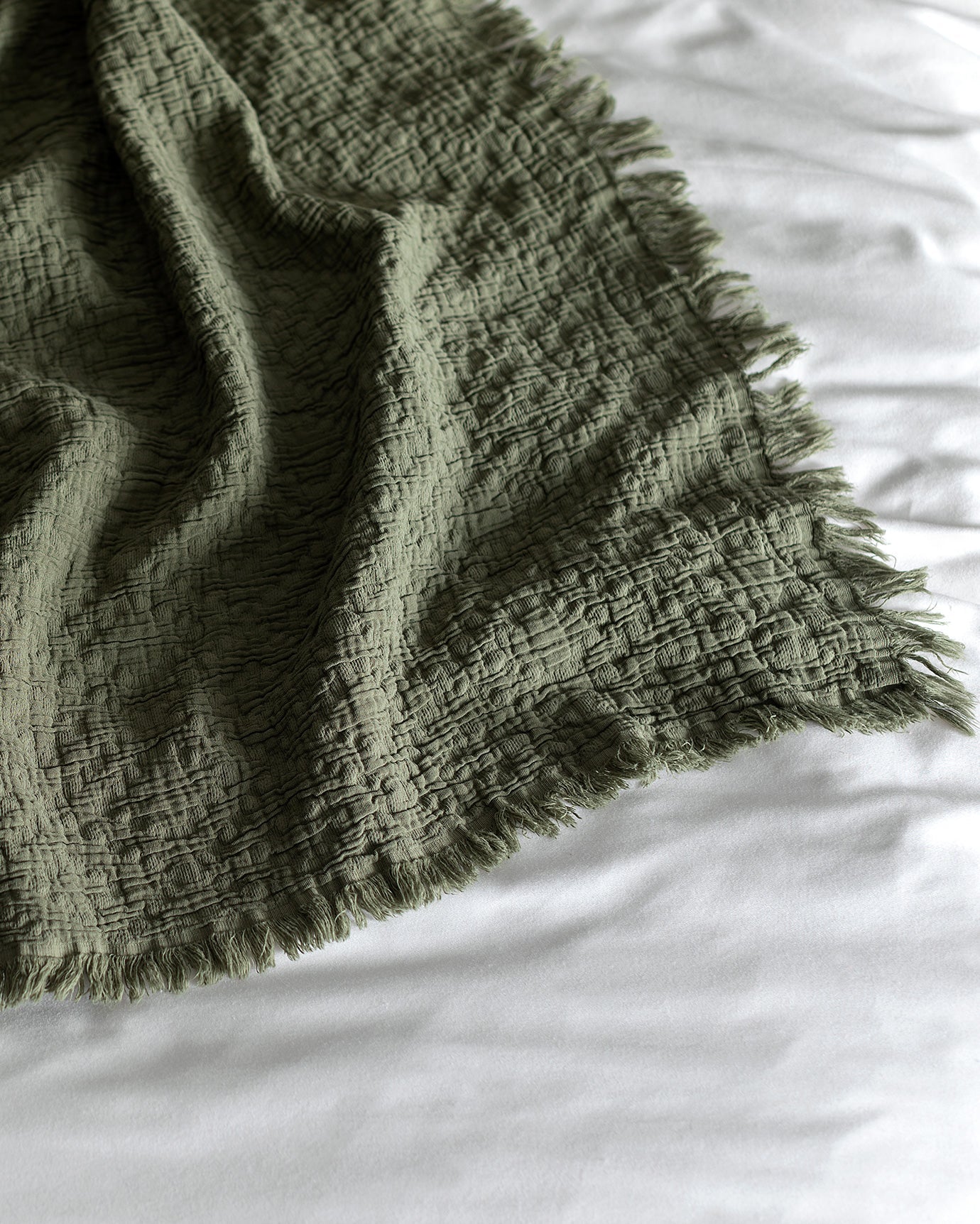 Vue Double Size Bedspread - Madame Coco JO