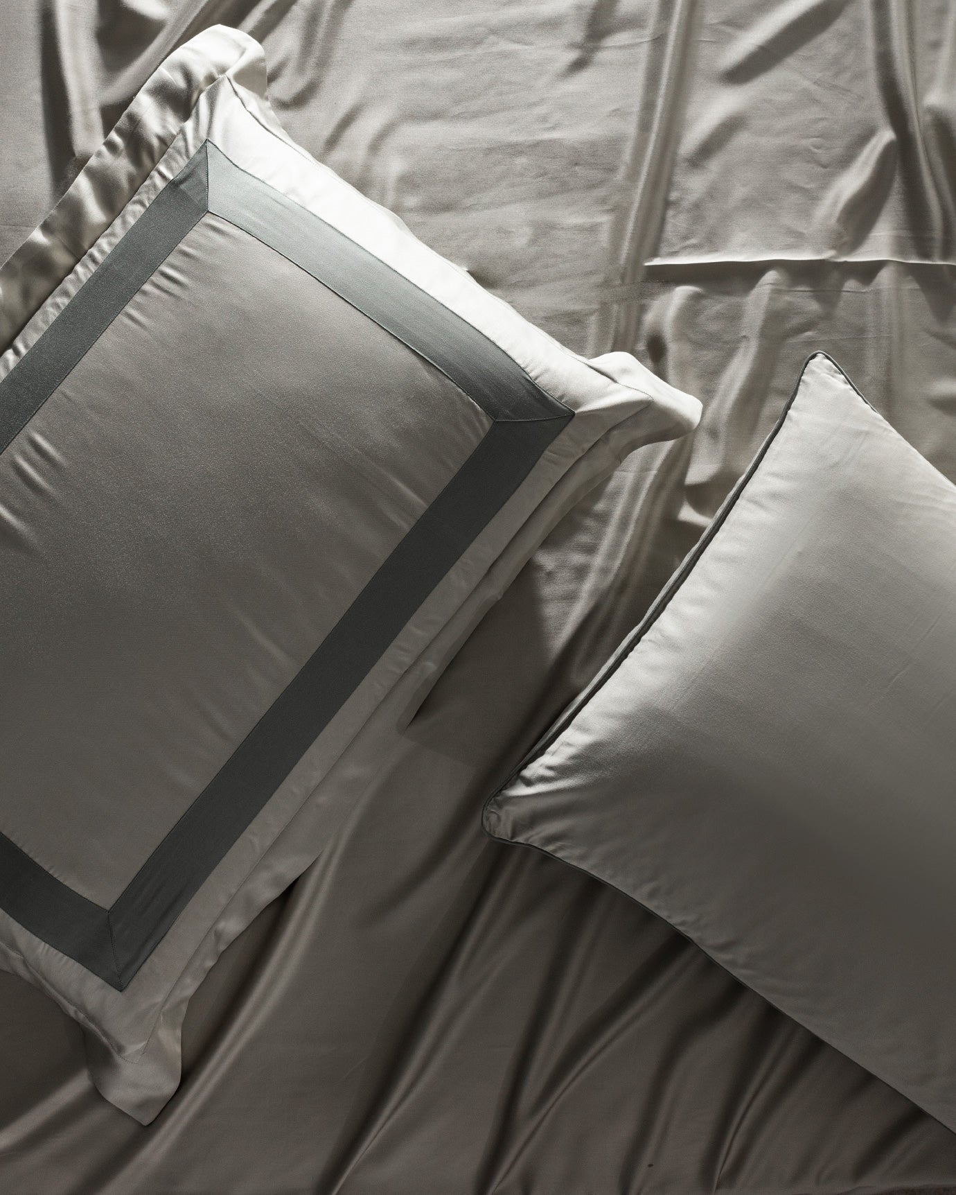 Samoa Double Size Bamboo Satin Duvet Cover Set - Madame Coco JO