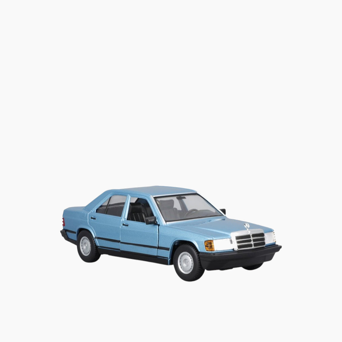 Maisto 1987 Mercedes-Benz 190E Die-Cast Model Car – 1:25 Scale