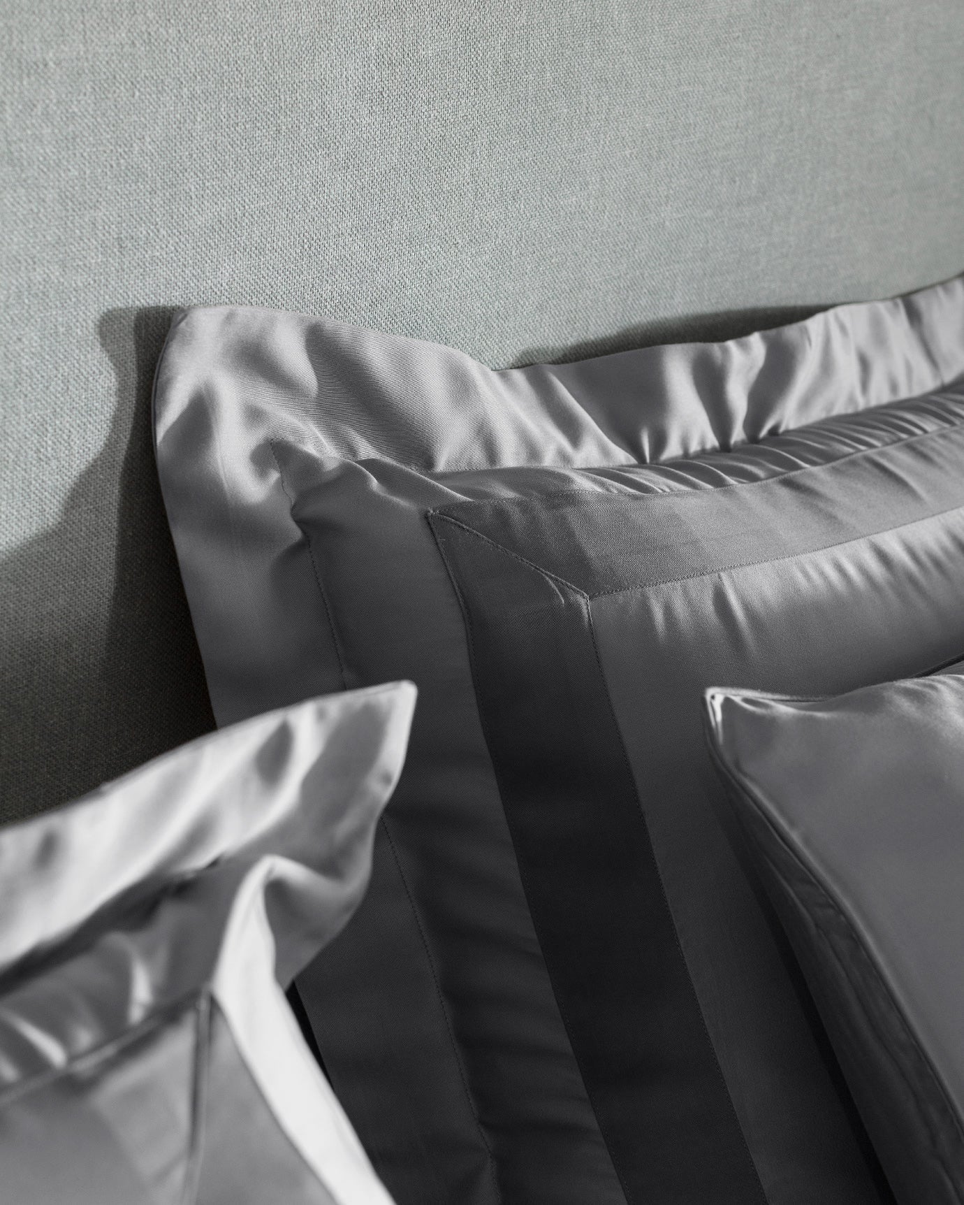 Samoa Double Size Bamboo Satin Duvet Cover Set - Madame Coco JO