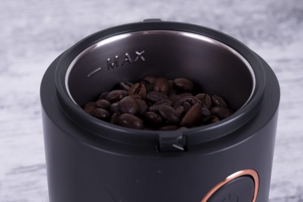 مطحنة قهوة كهربائية Berlinger Haus – بلاك روز