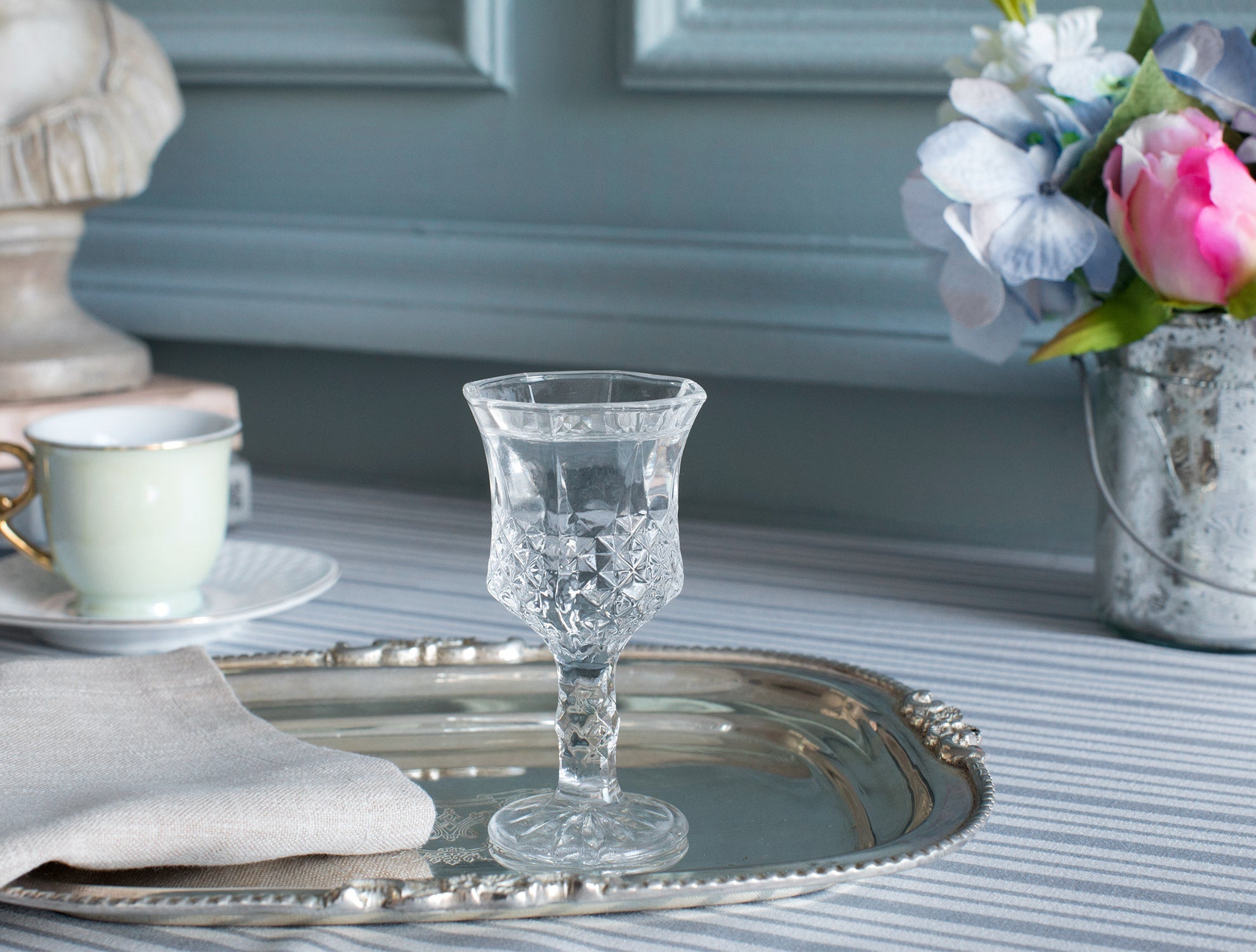 Audrey 4-piece Stemware Coffee Side Set - Madame Coco JO