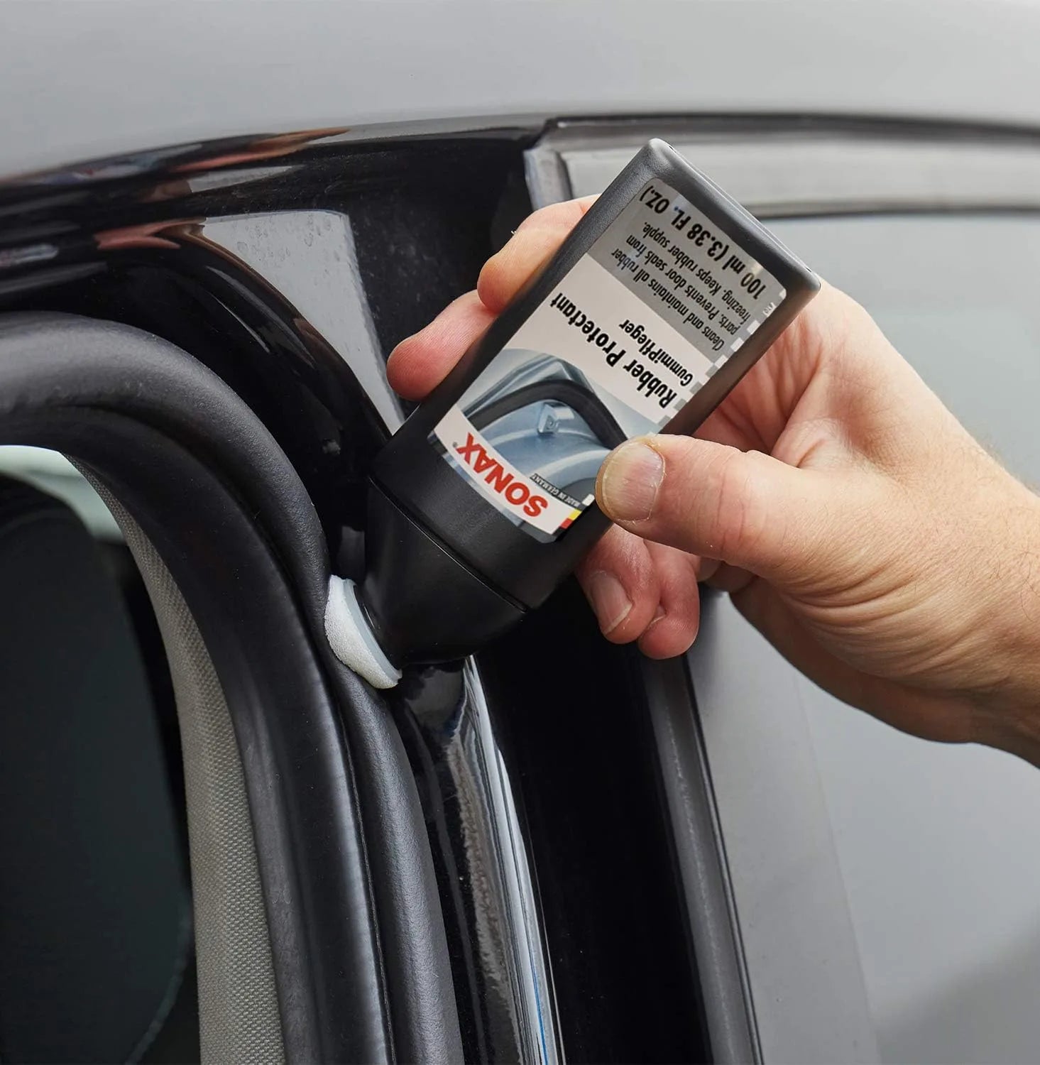 سوناكس بلاستيك ريستور أسود 100 مل