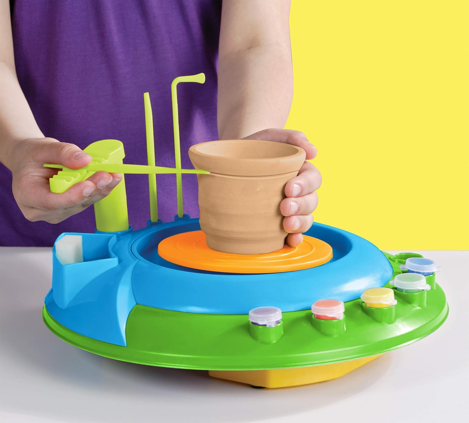 مجموعة أنشطة عجلة الفخار الآلية للأطفال من Cra-Z-Art