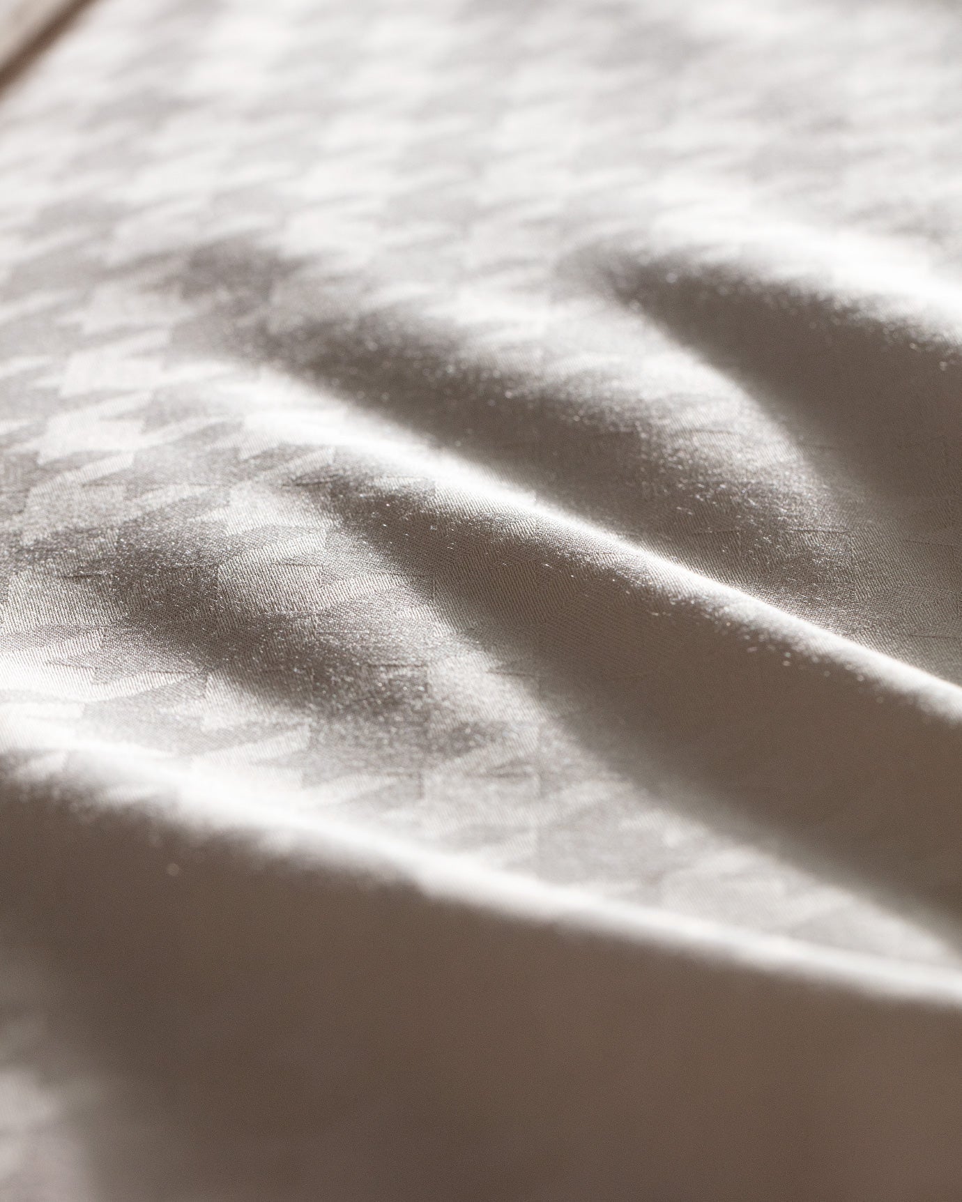 Lune Double Size Bamboo Satin Duvet Cover Set - Madame Coco JO