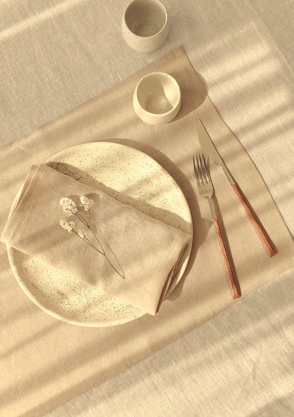 طقم مفرش صحون ومنديل طعام 2 قطعة من Zambaiti Chou