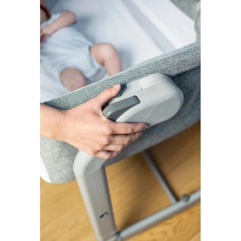 Chicco Next2Me Magic Evo Co-Sleep Crib – Grey M