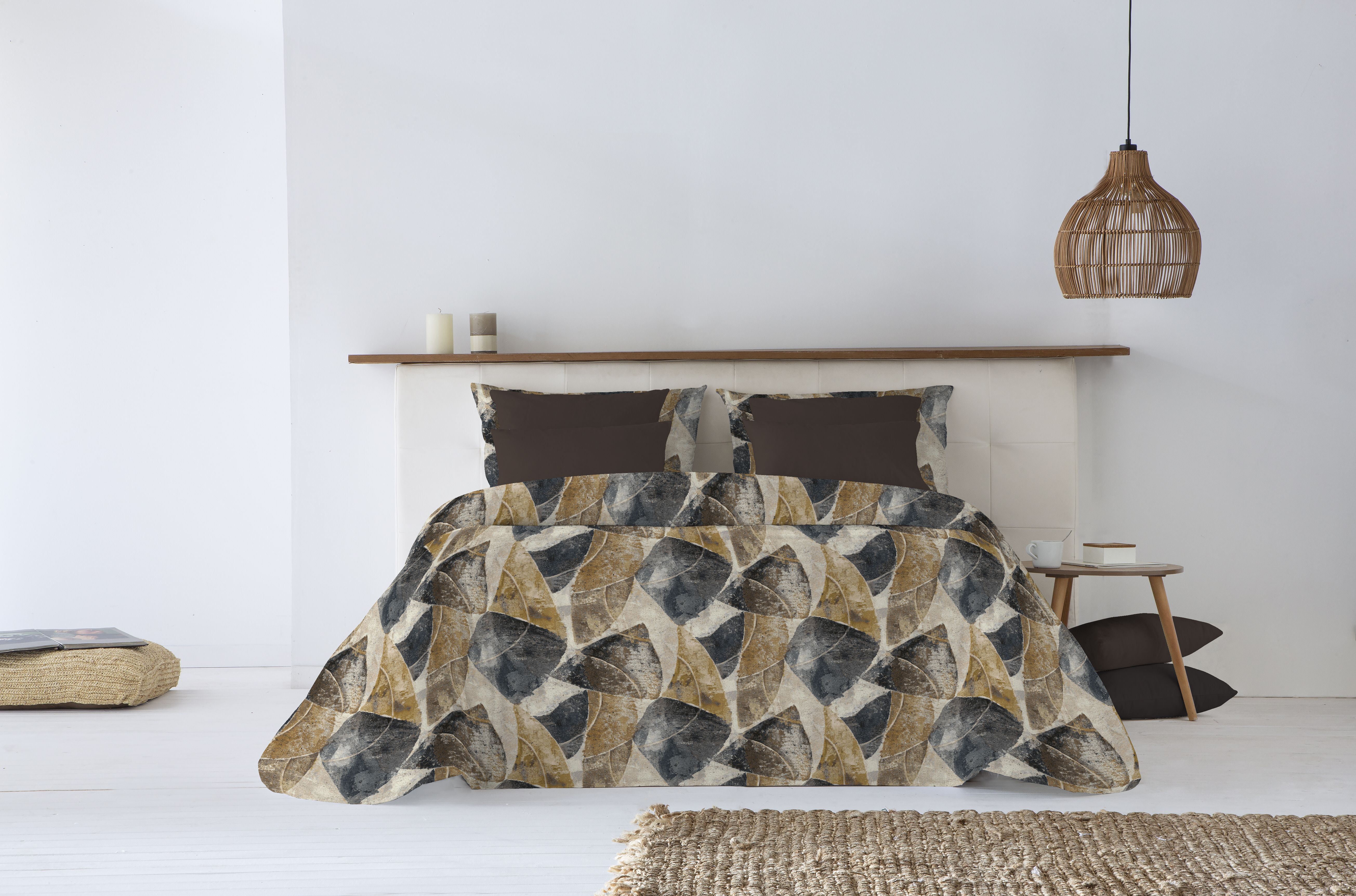 غطاء سرير صيفي مجوز كبير Canete Errai بيج | أناقة وراحة