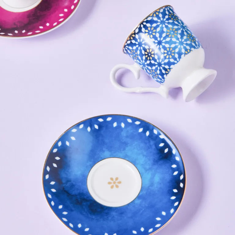 طقم قهوة كاراجا روبي ٦ أشخاص – تصميم ملون فاخر