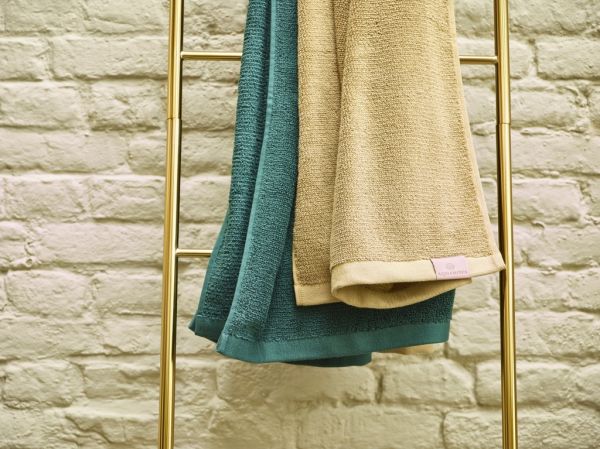 بشكير ضيوف Aquanova Oslo 30x50 سم - أصفر داكن