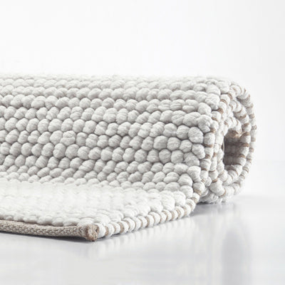 Aquanova Jura Bath Mat 60×100 – Soft & Elegant Comfort