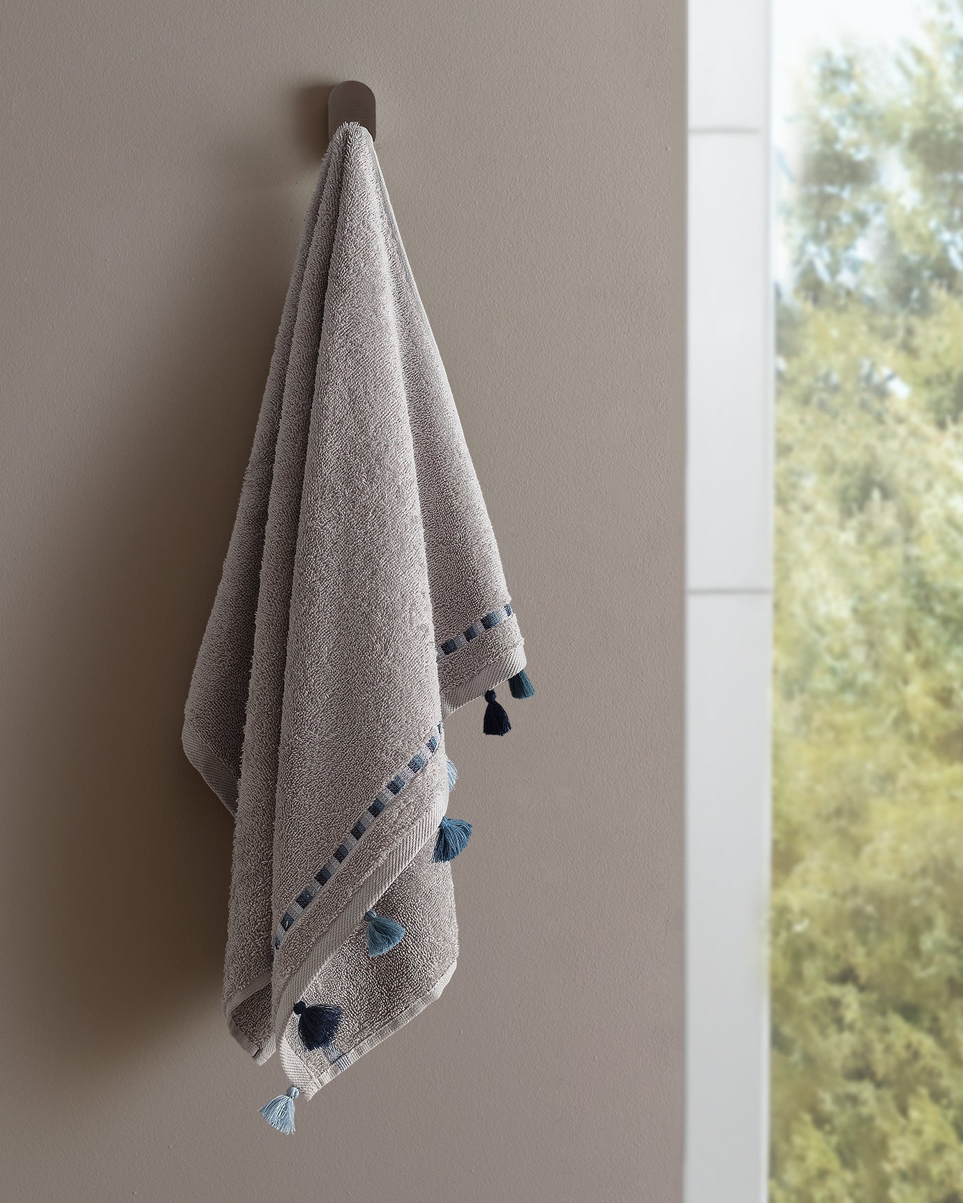 Gland Face Towel - Madame Coco JO