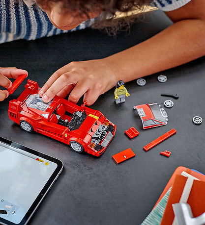 LEGO سبيد تشامبيونز - سيارة Ferrari F40 Supercar 76934