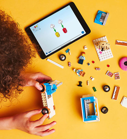 LEGO سيتي – شاحنة الدونات 60452 – 196 قطعة