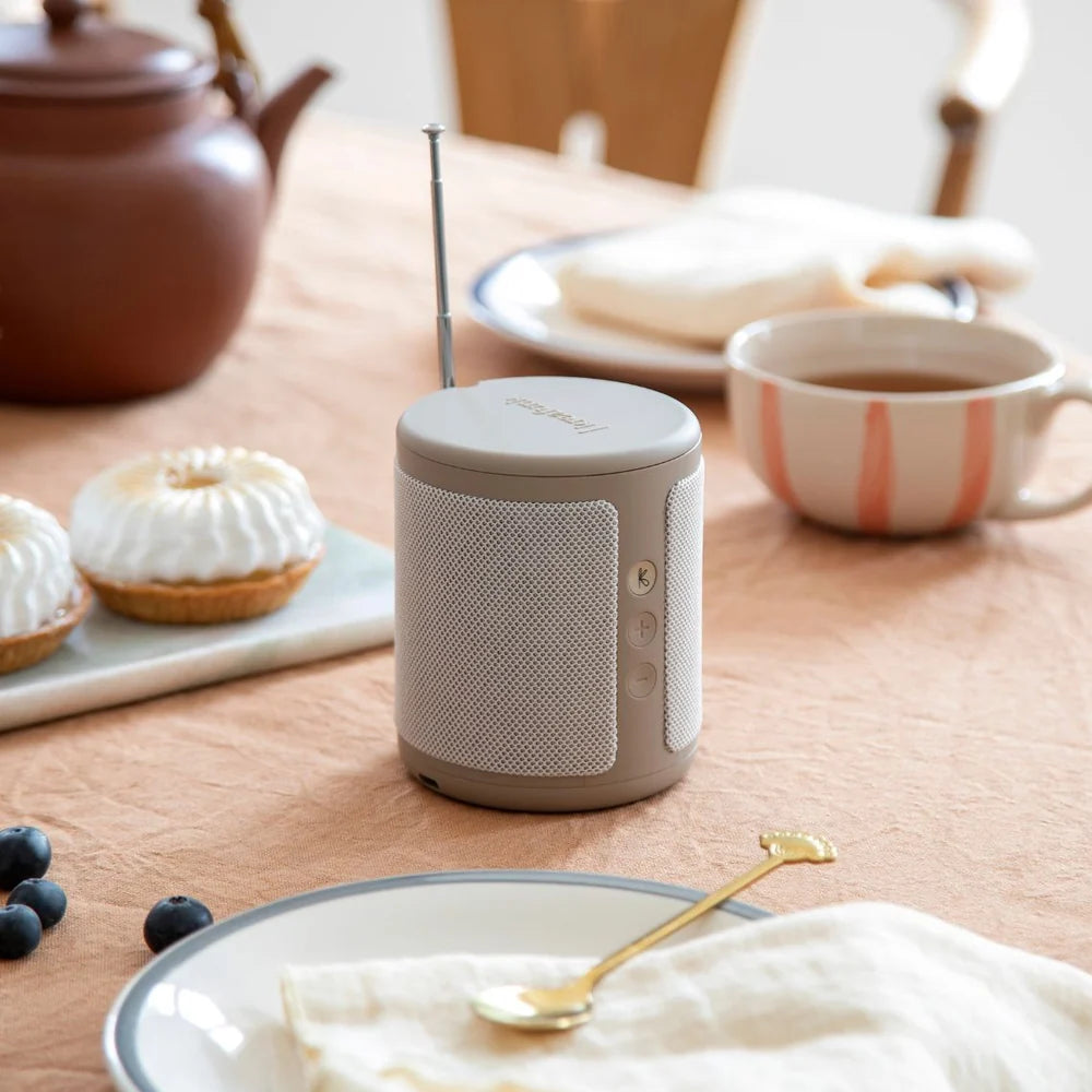 Kreafunk Dabbie DAB+ Radio & Bluetooth Speaker – Ivory Sand