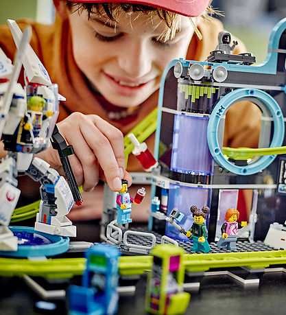 LEGO سيتي – مدينة الروبوت: متنزه رولر كوستر 60421