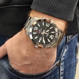 Casio MTP-VD01D-1BV Men's Enticer Stainless Steel Black Dial Casual Analog