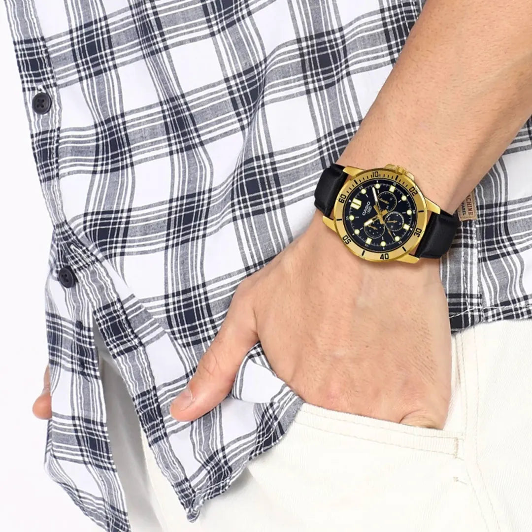 Casio Watch MTP-VD300GL-1E. Triple clasp; Stainless steel strap