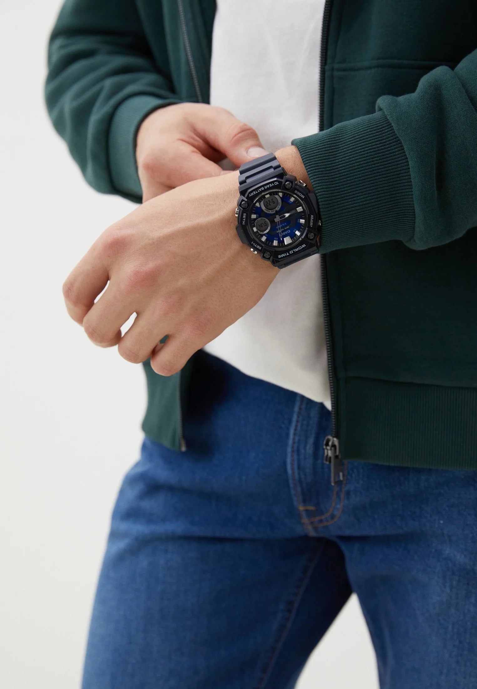 Casio, AEQ-120W-2AVDF, Men's Watch - Navy Blue Resin