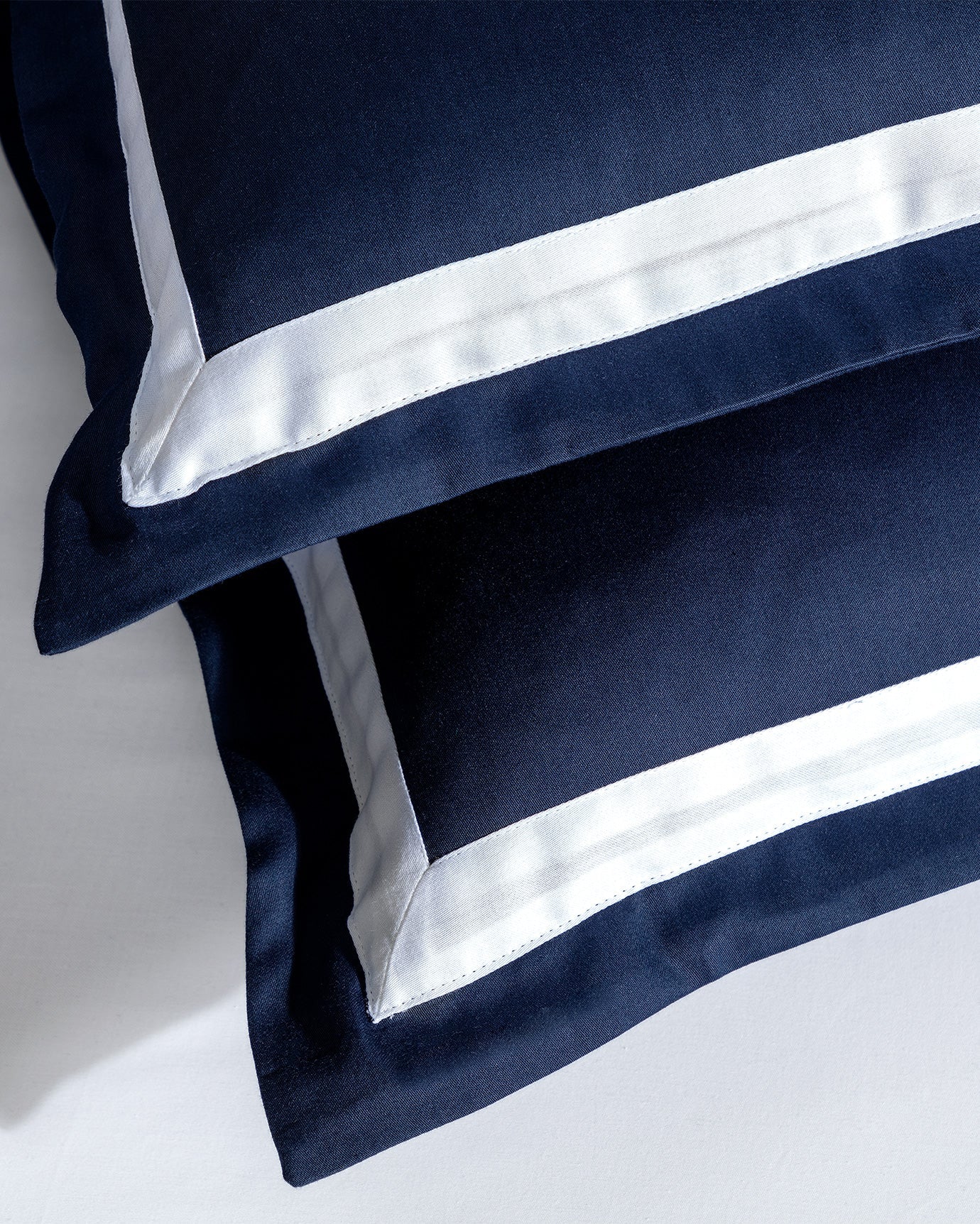 Jeanne Double Size Duvet Cover Set-bordered-satin - Madame Coco JO