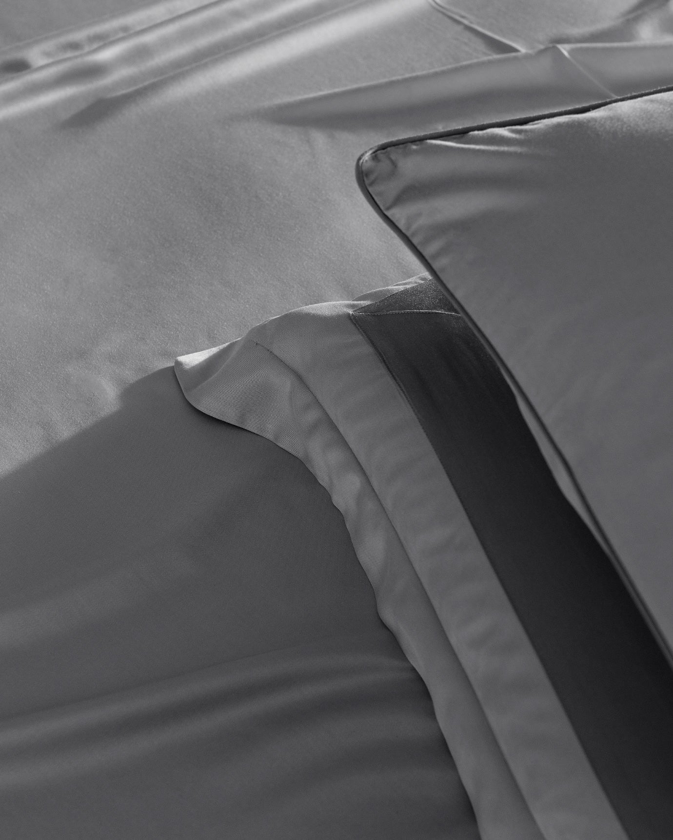 Samoa Double Size Bamboo Satin Duvet Cover Set - Madame Coco JO