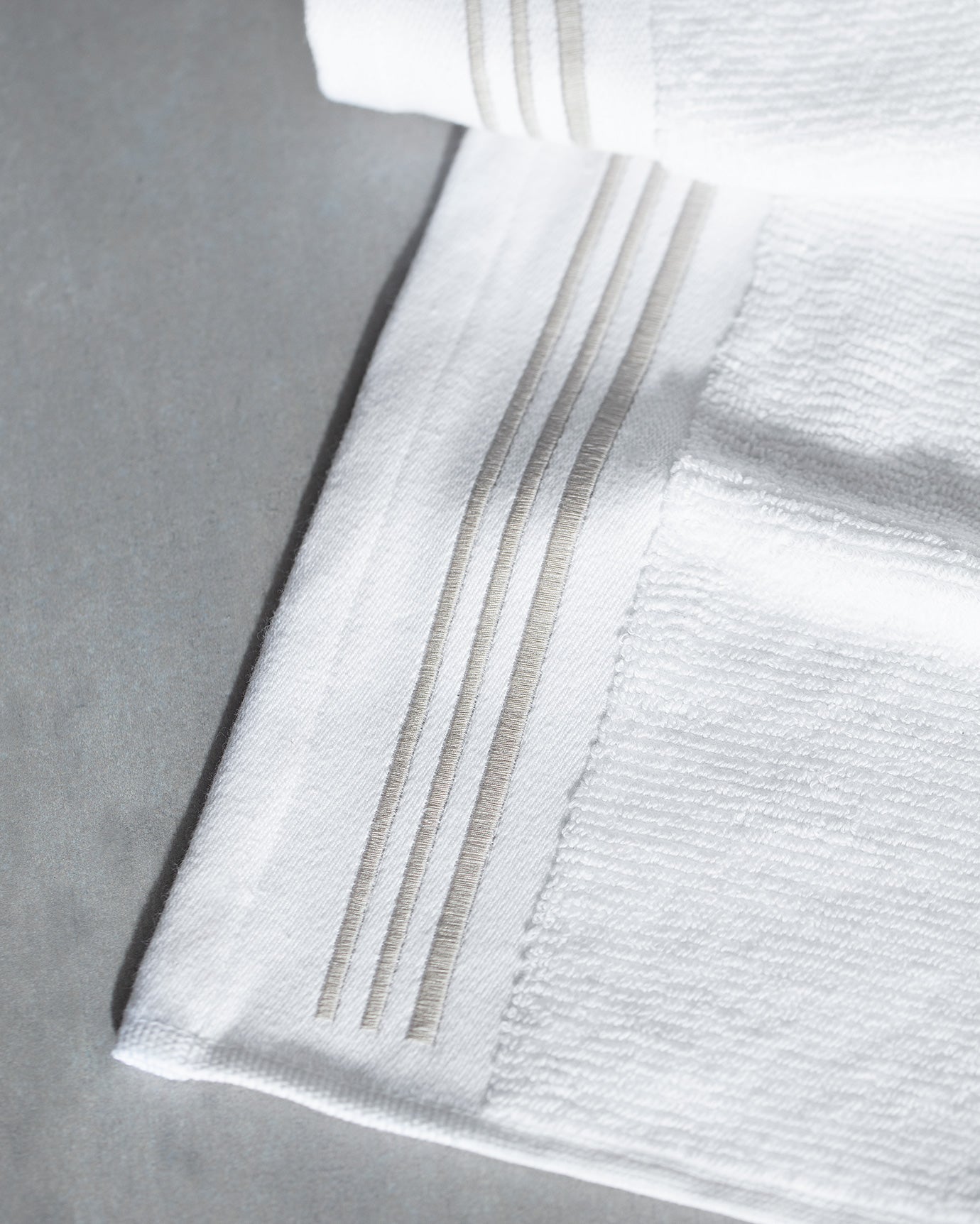 Delron Towel Set - Madame Coco JO