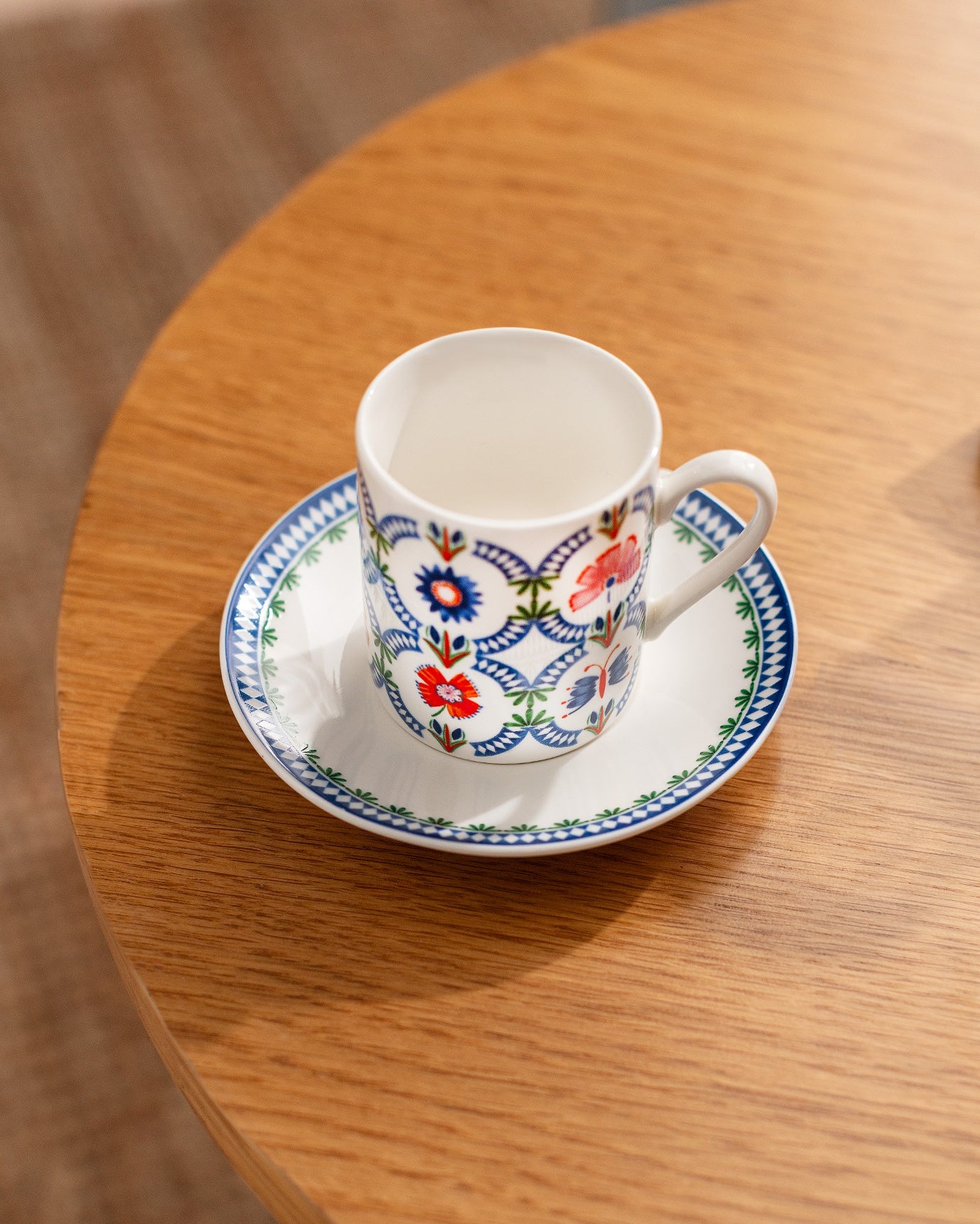 Elita 4-piece Coffee Cup Set - Madame Coco JO