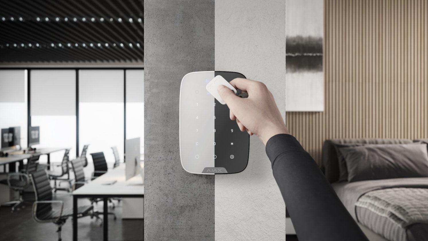 Ajax Tag NFC Pass Tag for Keypad Plus White