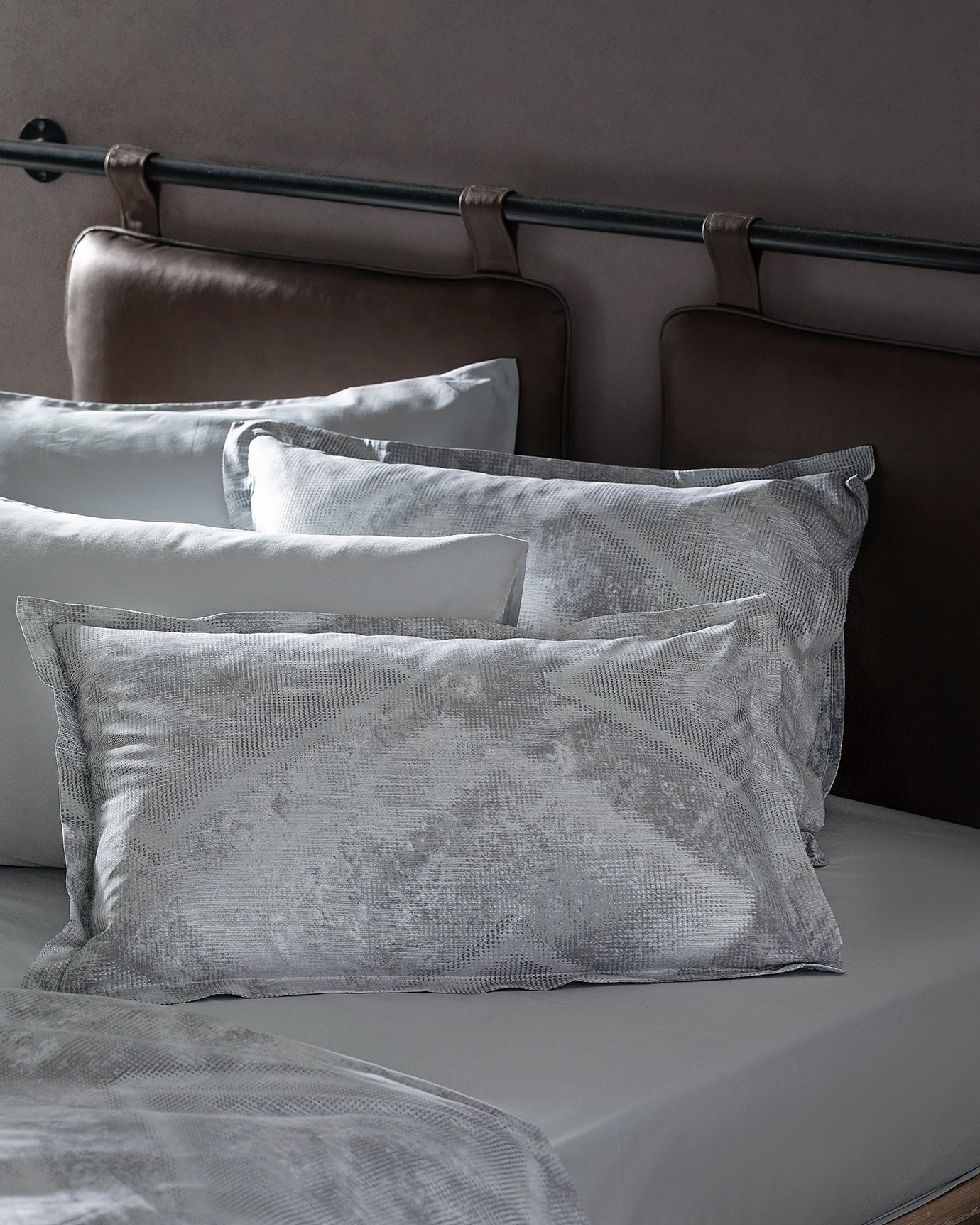 Valeria King Size Luxury Satin Duvet Cover Set - Madame Coco JO