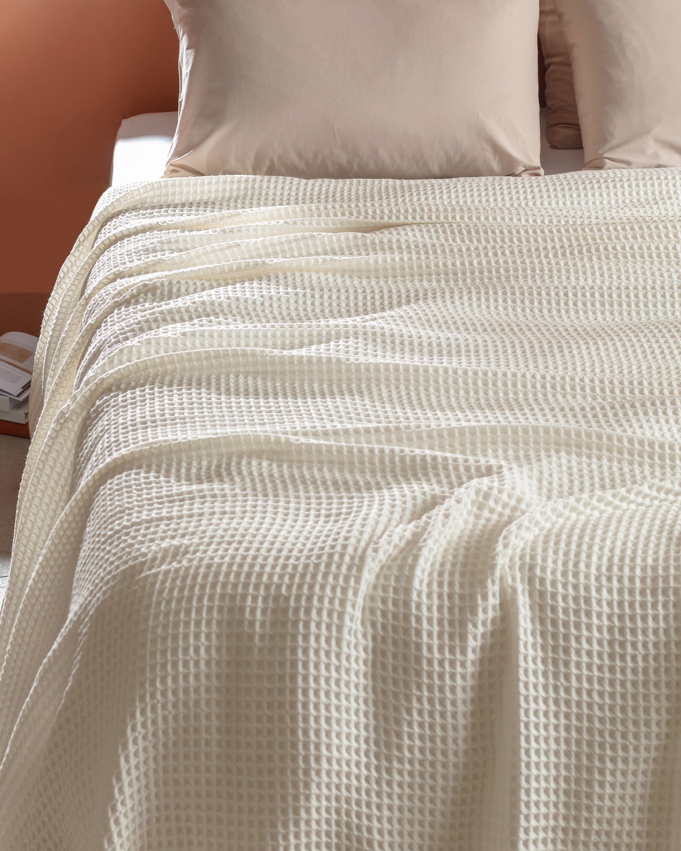 Avril Ecocell King Size Luxury Pique - Madame Coco JO