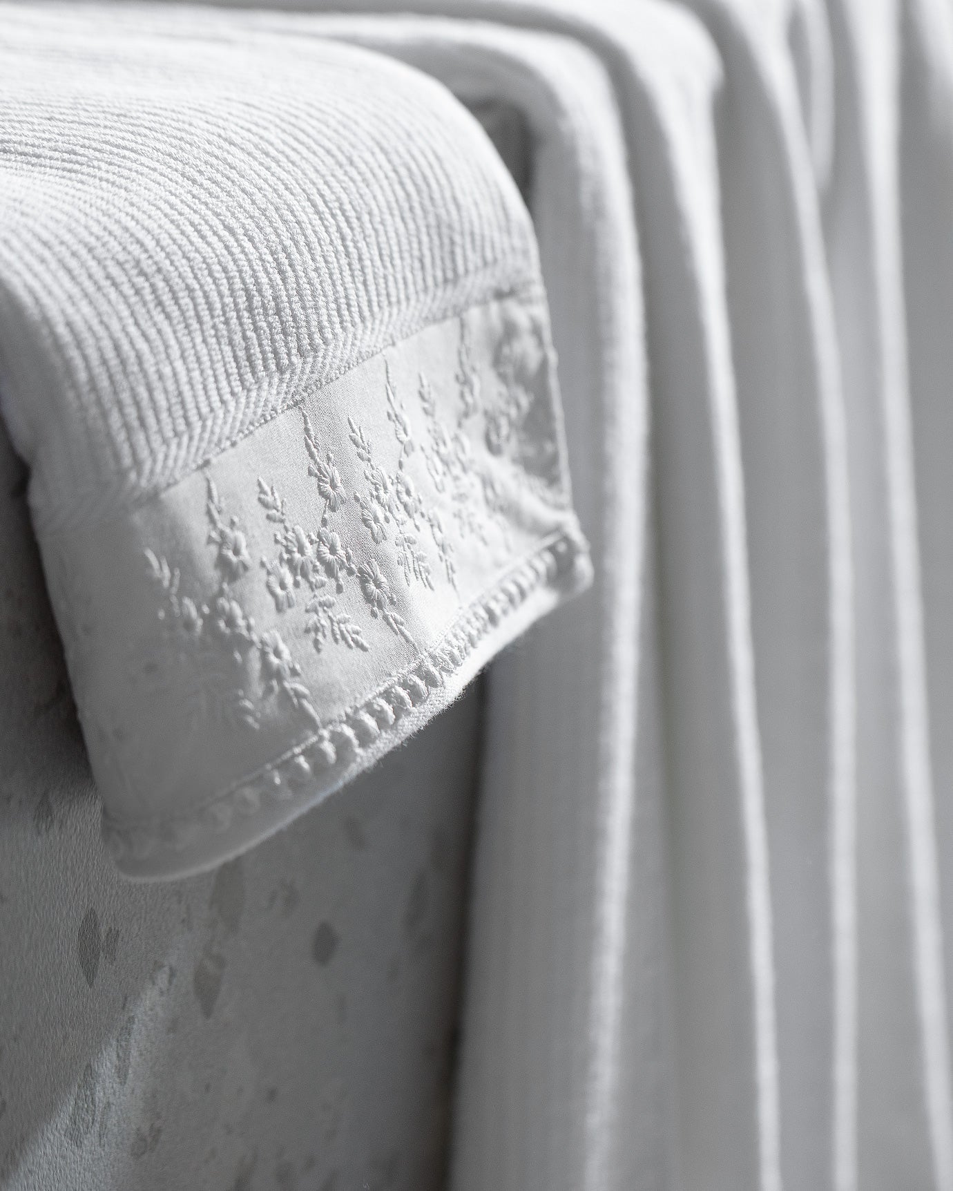 Cataline Towel Set - Madame Coco JO