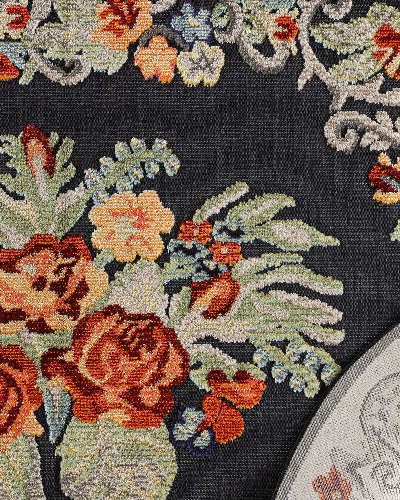 Montclus Oval Carpet - Madame Coco JO