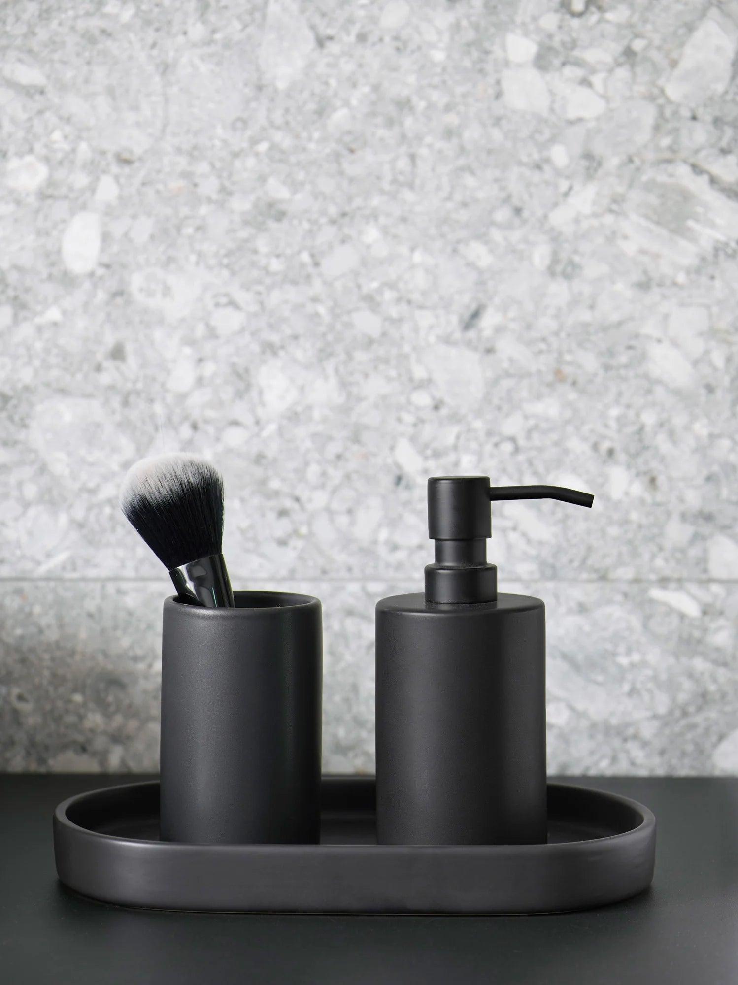 Aquanova Forte Toothbrush Holder – Stylish Stoneware Design