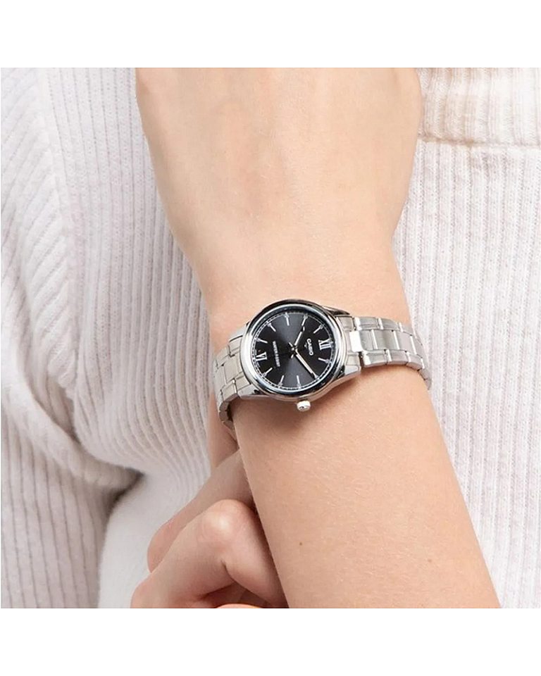 Casio woman watch LTP-V005D-1B2