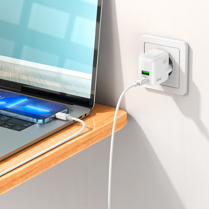 HOCO C111A Lucky Dual-Port PD30W + QC3.0 Wall Charger (EU)