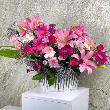 Flowers Baskets Pretty in Pink Basket